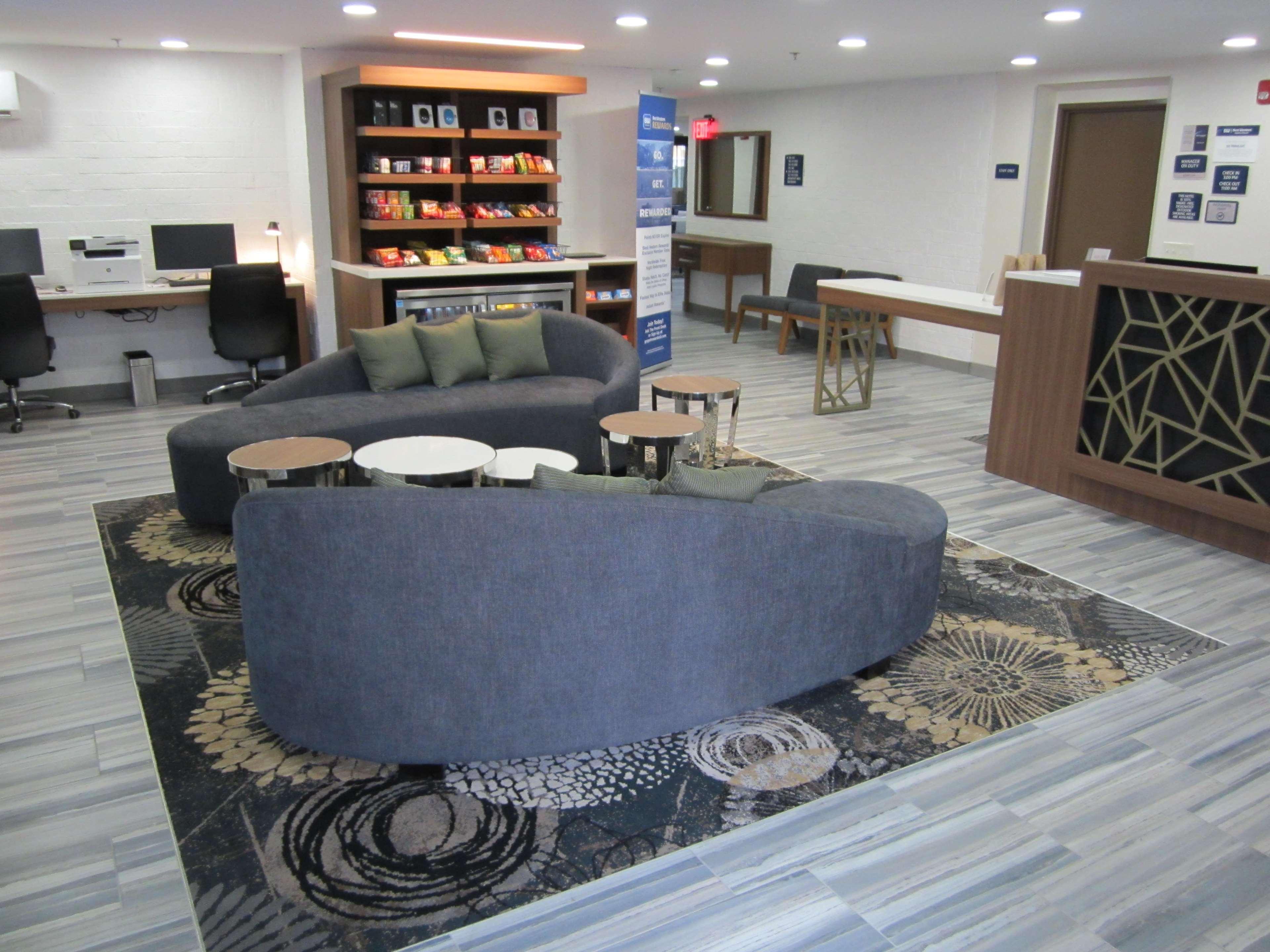 Best Western Atlanta-Marietta Ballpark Hotel Waterford Εξωτερικό φωτογραφία