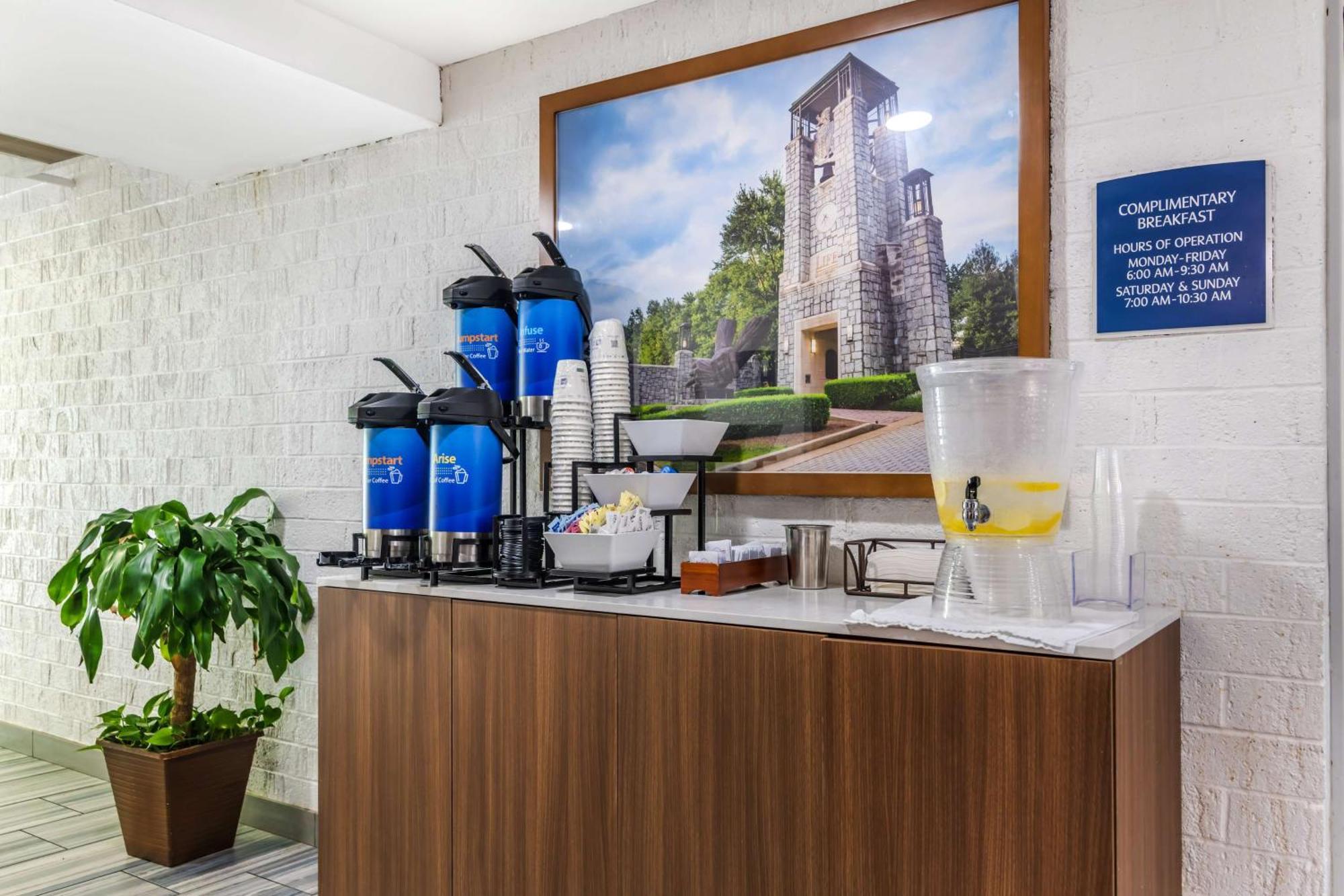 Best Western Atlanta-Marietta Ballpark Hotel Waterford Εξωτερικό φωτογραφία