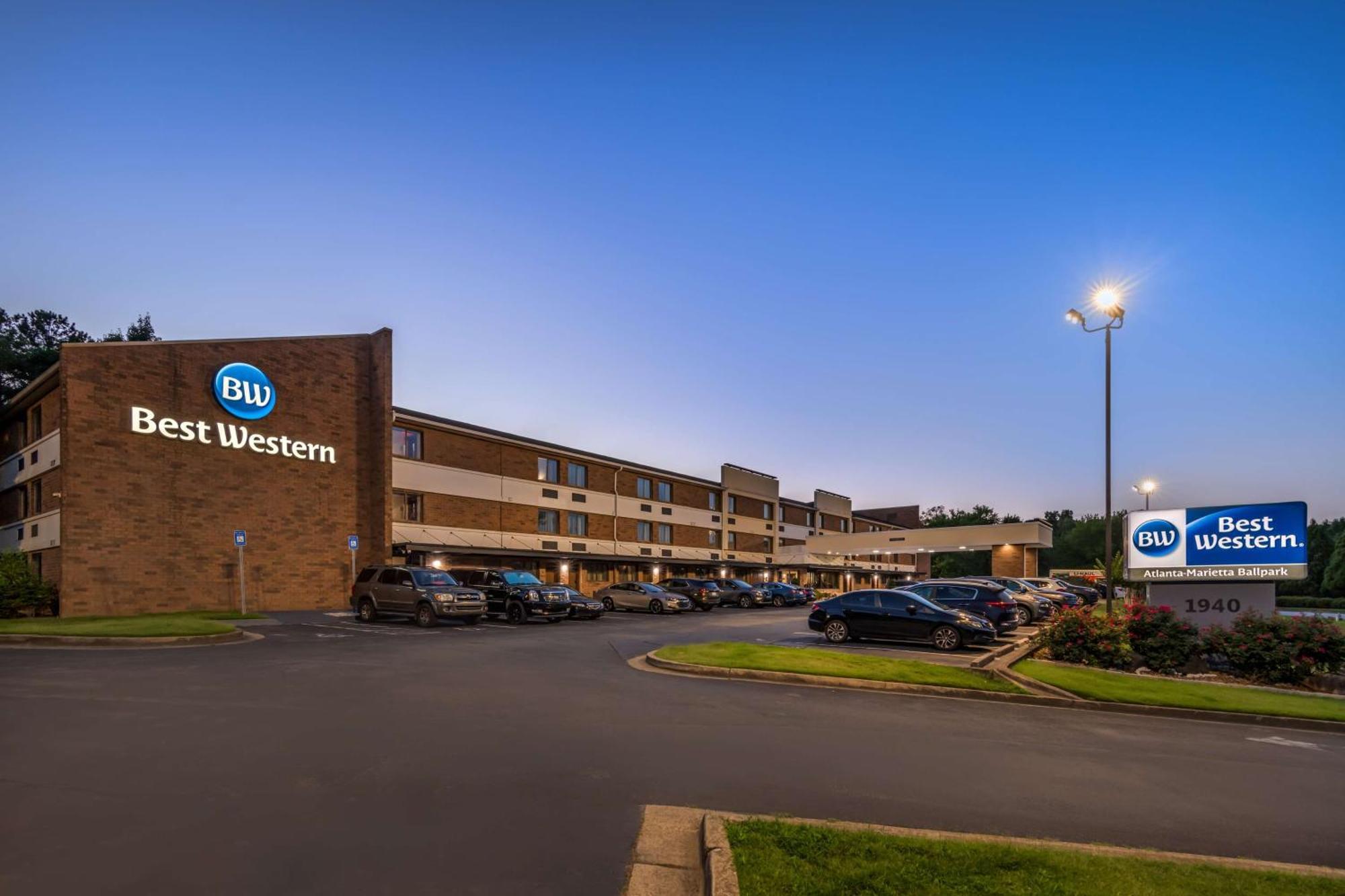 Best Western Atlanta-Marietta Ballpark Hotel Waterford Εξωτερικό φωτογραφία